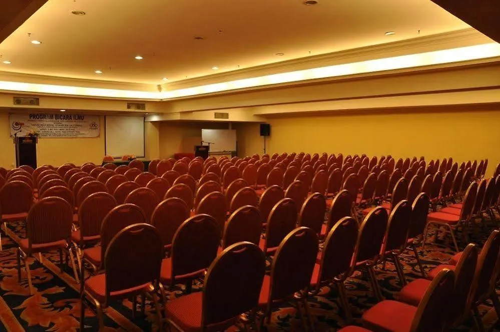 Tang Dynasty Park Hotel Kota Kinabalu 3*,
